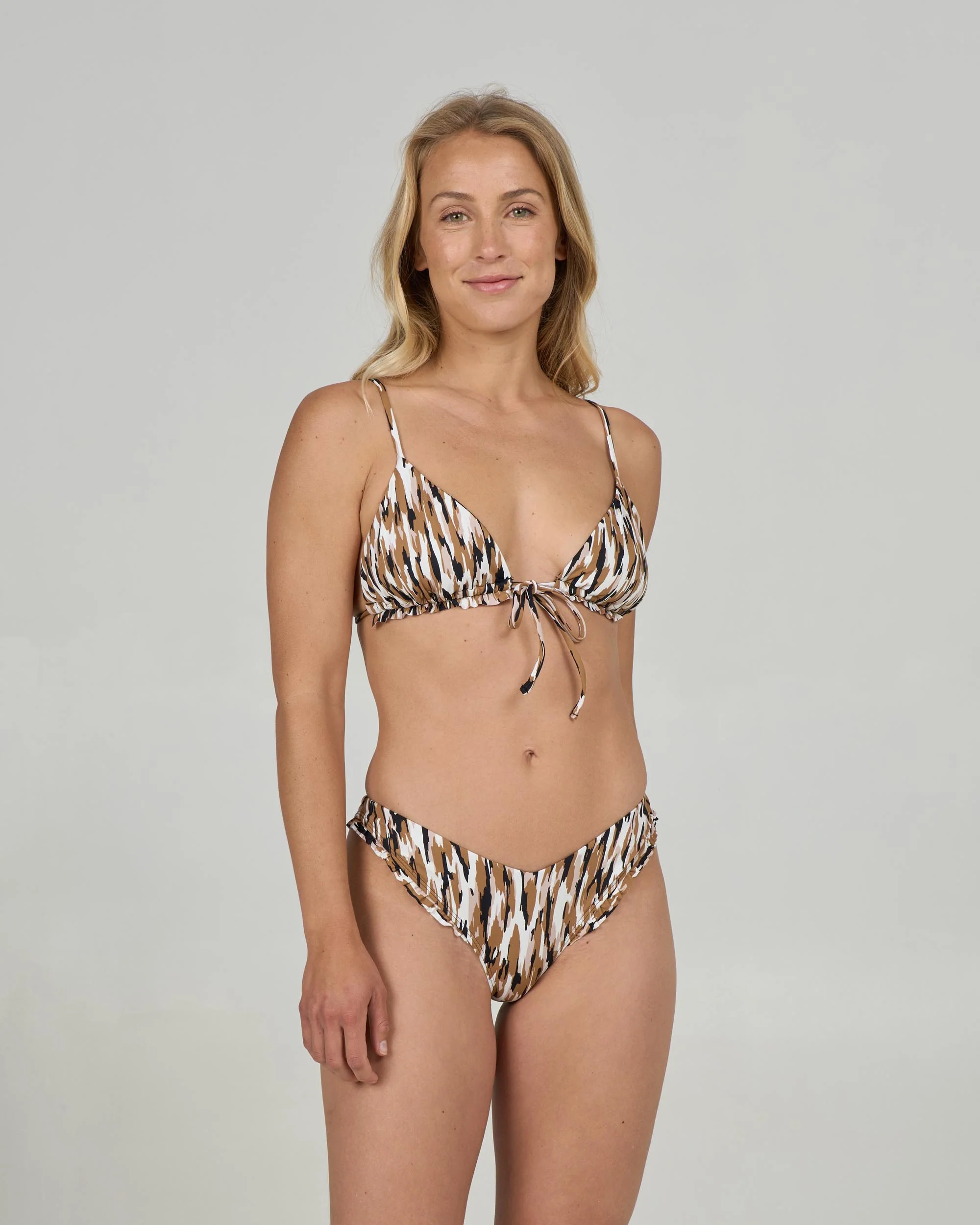 Dreamspot Skimpy V - Sand Bar - Image 3