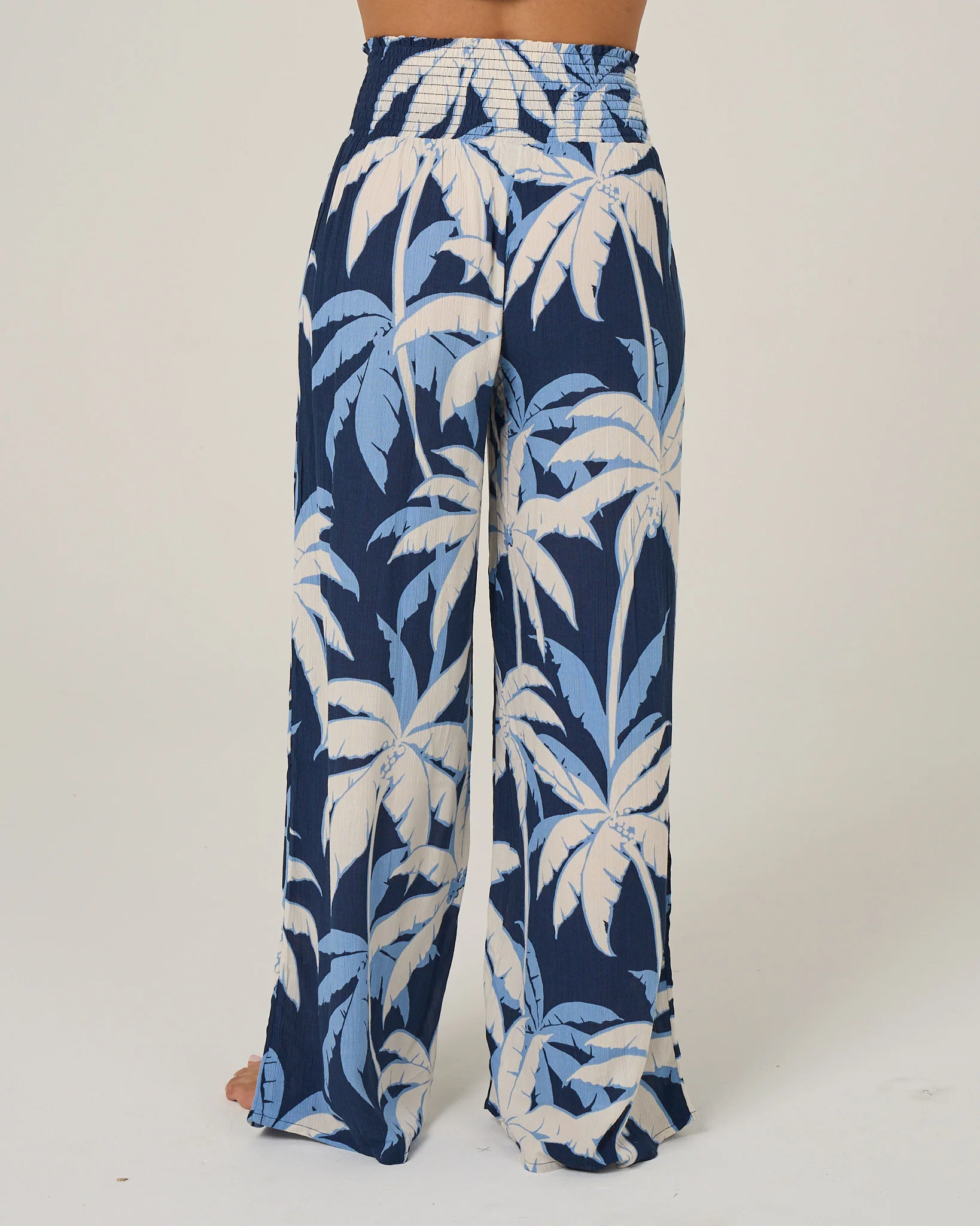 Palms Up Pant - Bright Navy - Image 3
